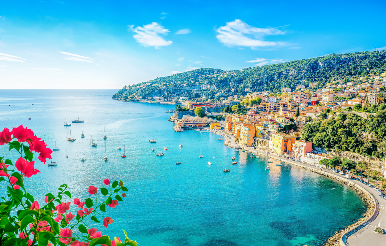 Paysage a&eacute;rien de la C&ocirc;te d'Azur