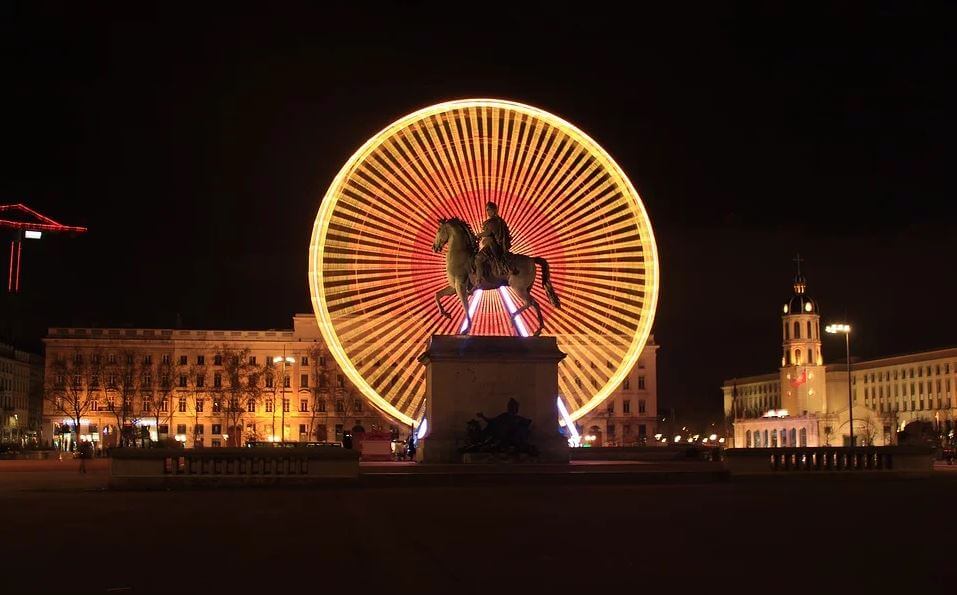 Noël en Provence et Fête des lumières à Lyon