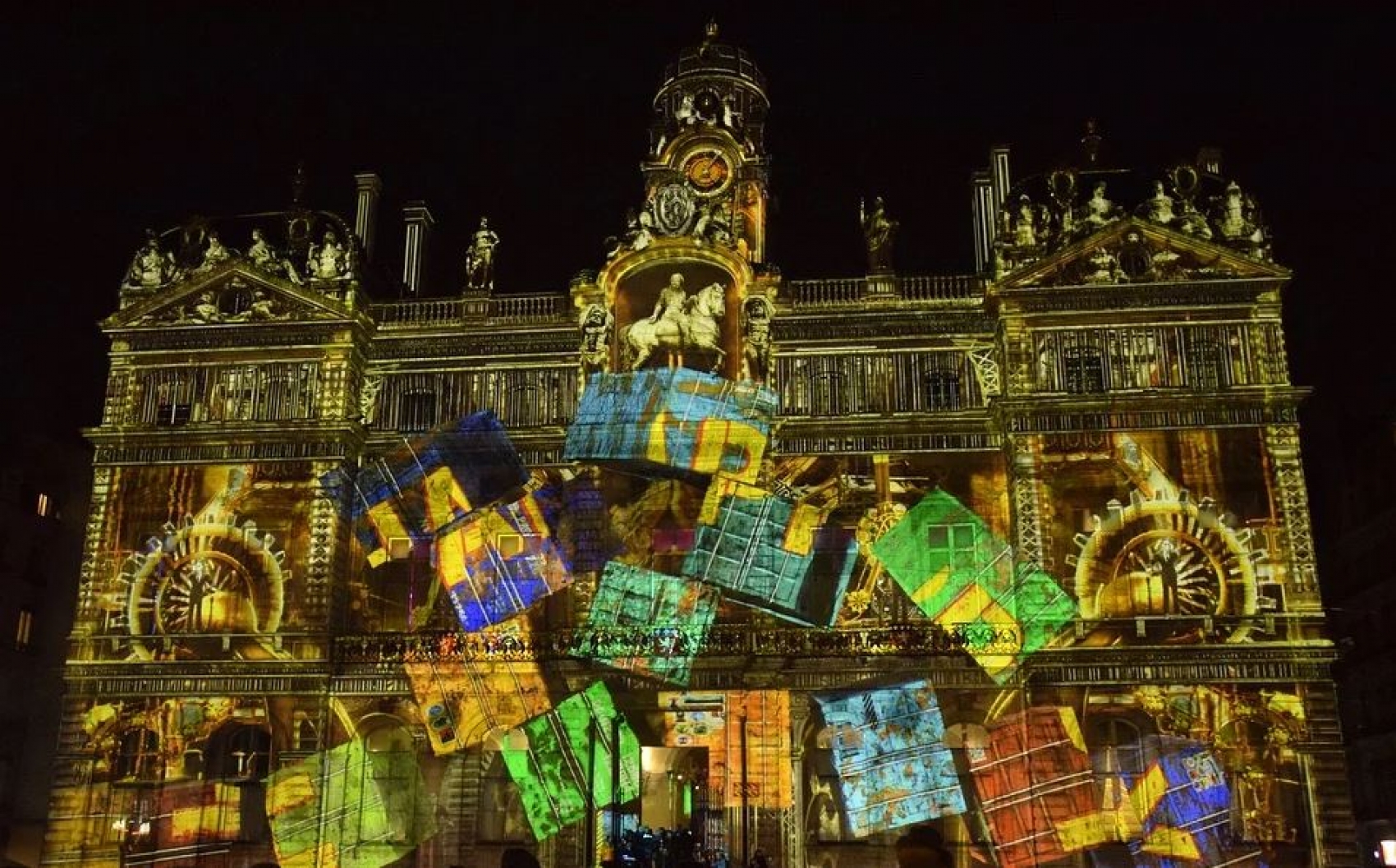 Noël en Provence et Fête des lumières à Lyon