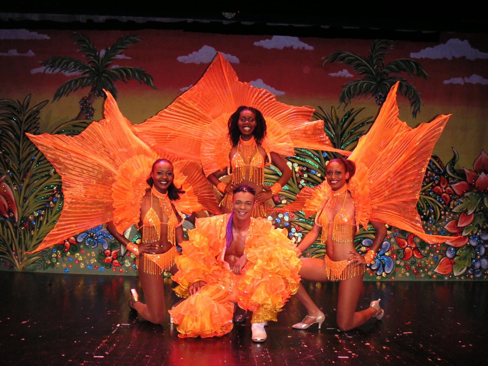 REVEILLON DU NOUVEL AN au Cabaret l'Ange Bleu et Séjour Bordelais