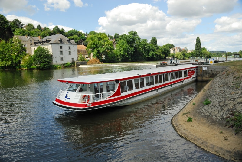 Déjeuner-croisière sur la Mayenne