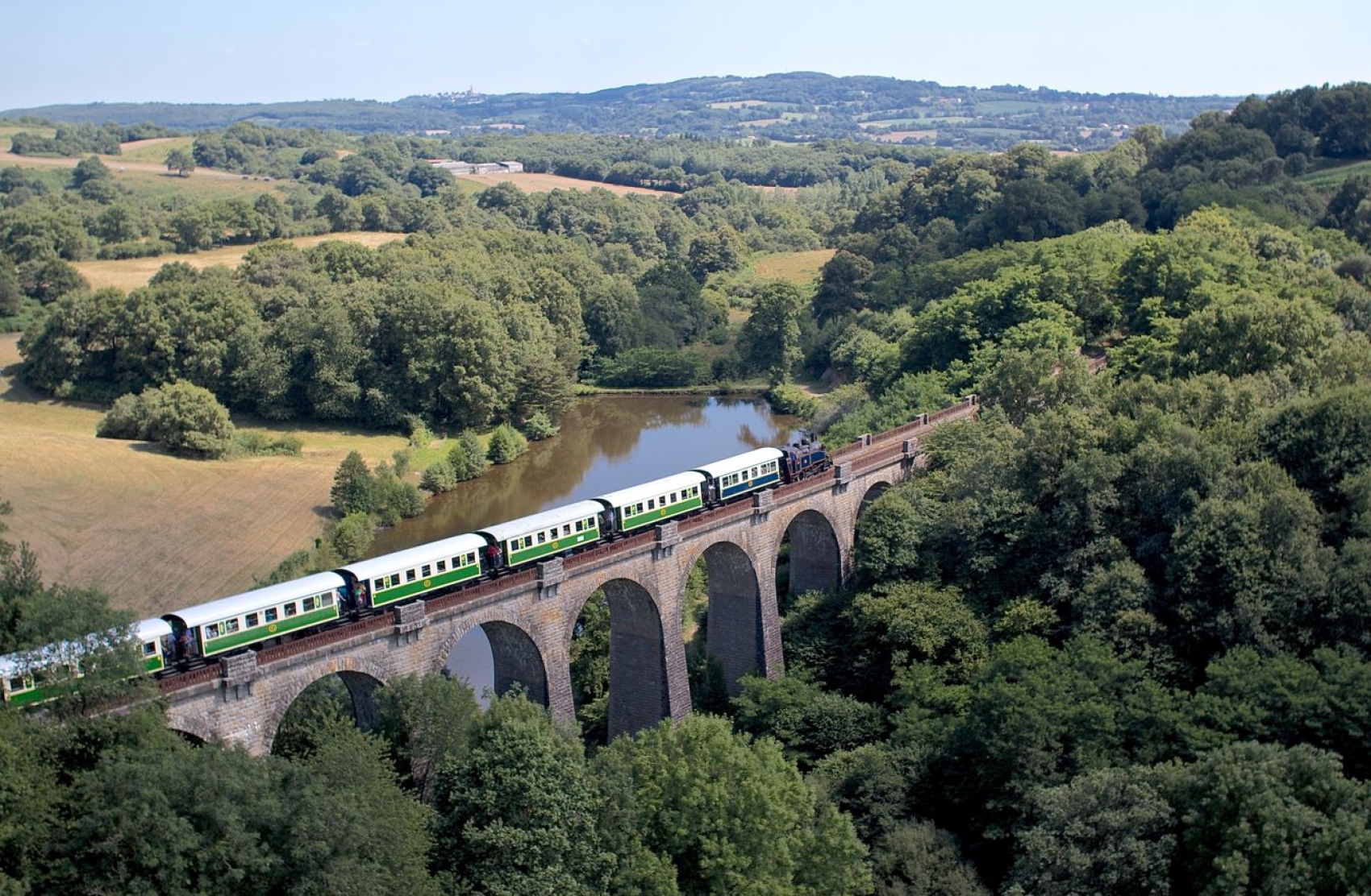 Parc Oriental de Maulévrier et Le Chemin de fer de la Vendée