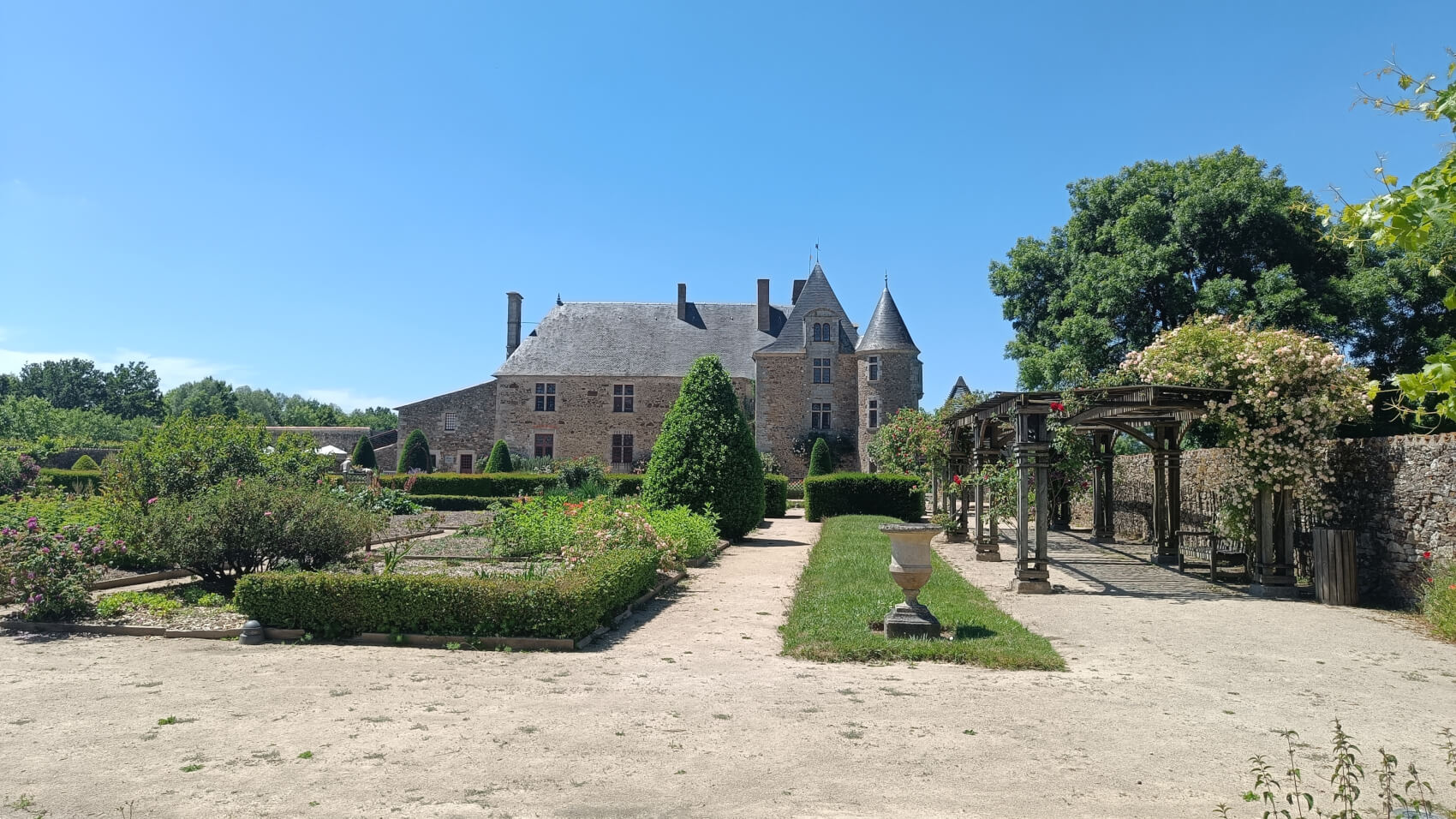 L'accès aux Floralies au Domaine de la Chabotterie (85)