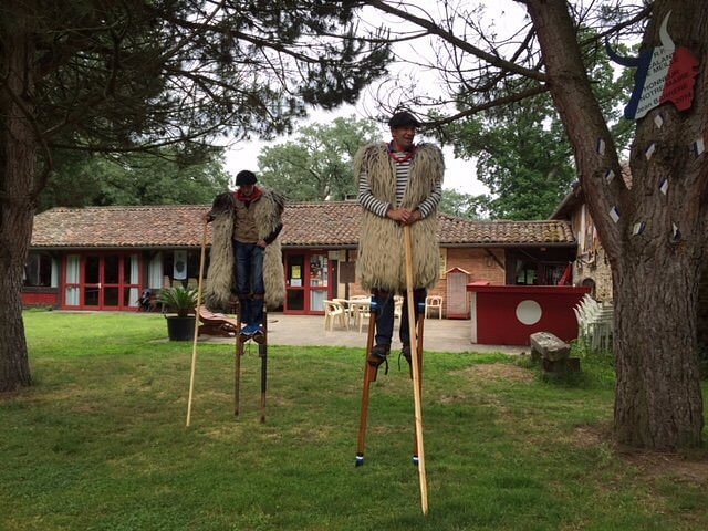 Réveillez vos papilles et vos pupilles dans le Gers ! CLUB DE LA VALLEE DE LA JOUANNE - ARGENTRE